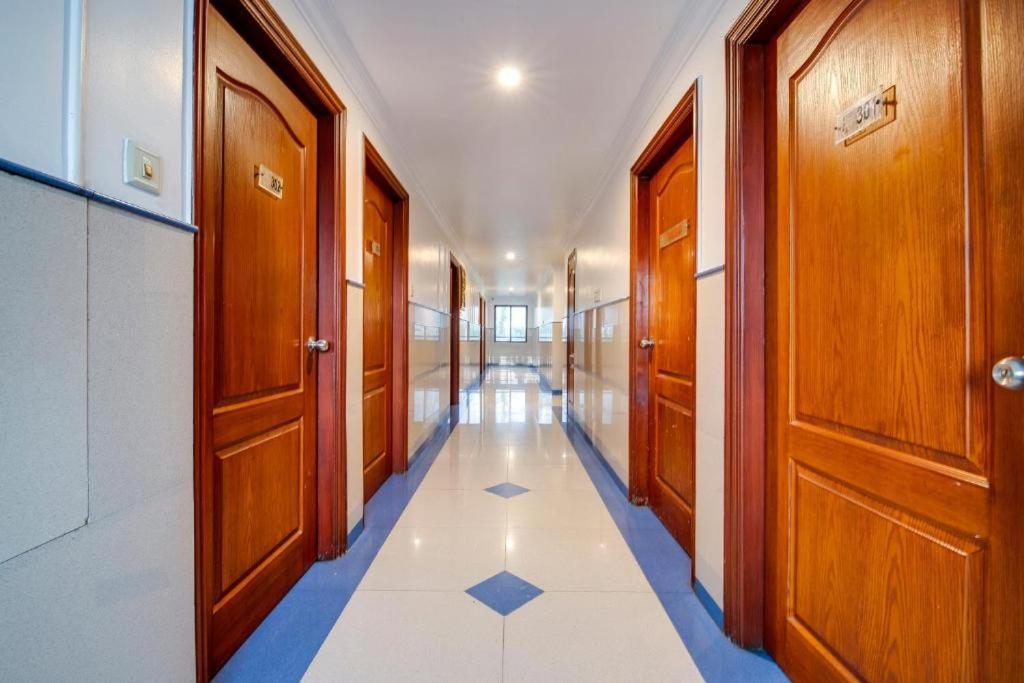 Hotel Devi Tower Салем Екстериор снимка